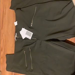 NWT fashion leggings